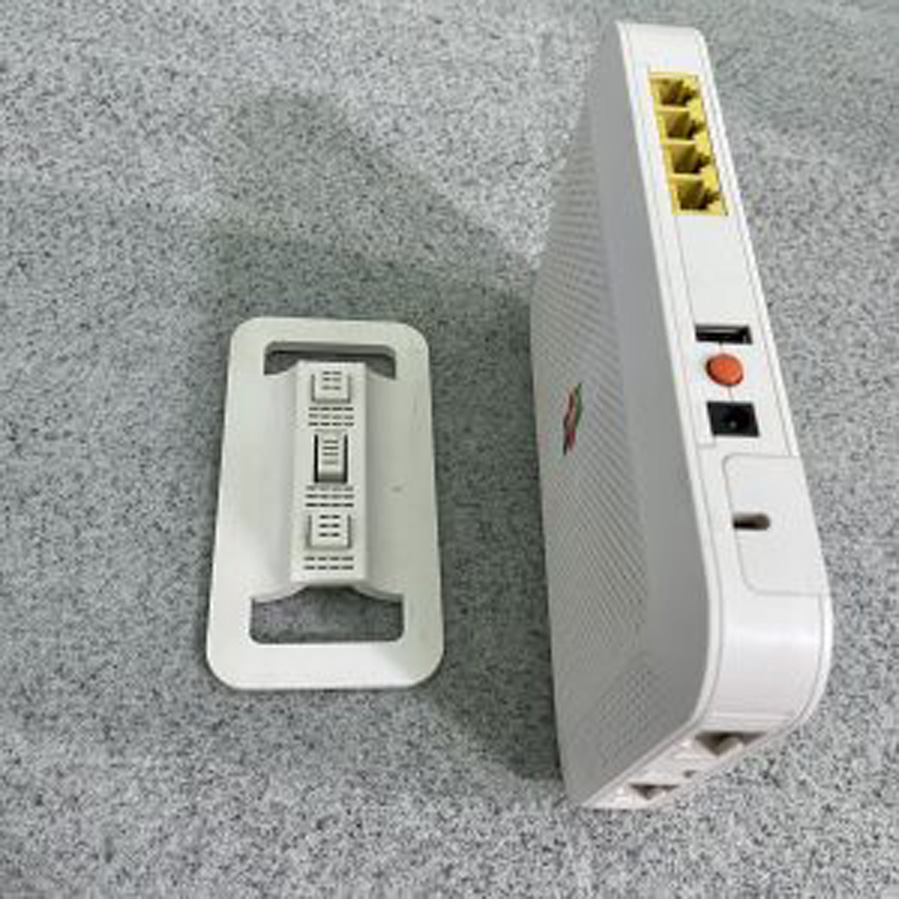 Camera-nguy-trang-bo-phat-wifi-2