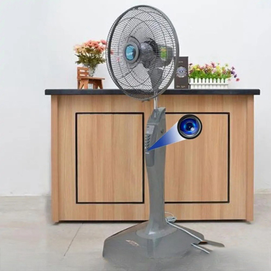 Camera--nguy-trang-quat-cay-1